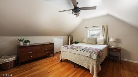 333 Giles Avenue Middlesex NJ 08846