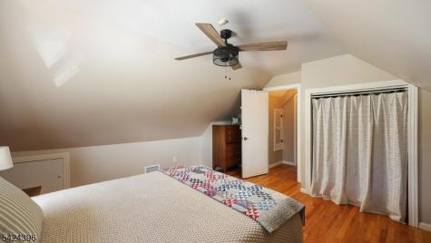 333 Giles Avenue Middlesex NJ 08846