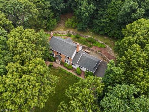 2 Sanford Road Mount Olive NJ 07828