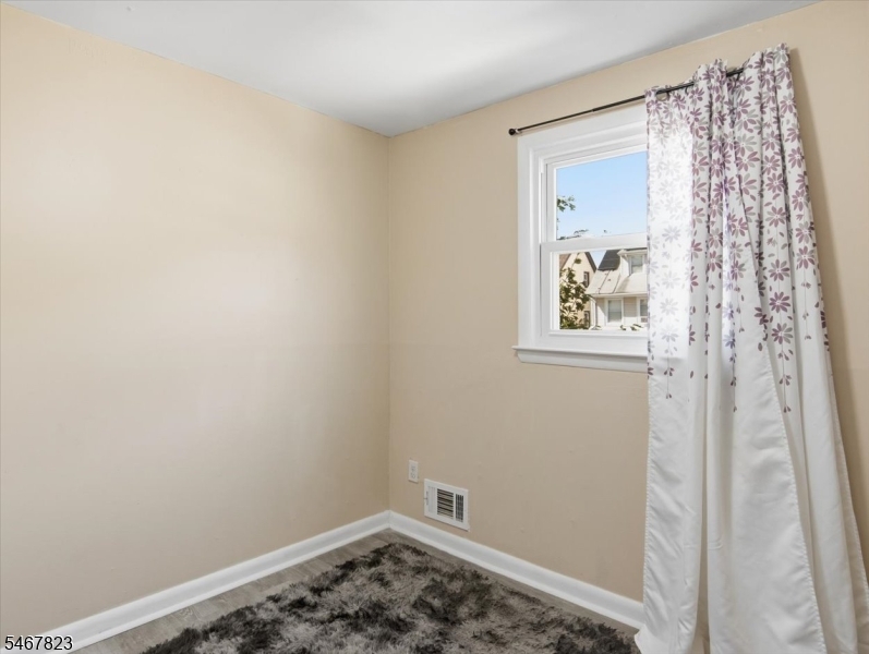 42 Telford Street East Orange NJ 07018