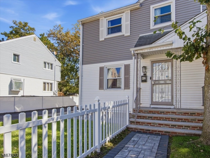 42 Telford Street East Orange NJ 07018