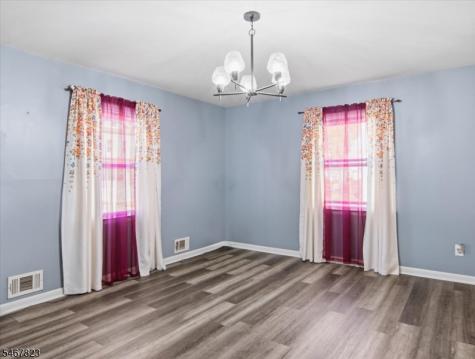 42 Telford Street East Orange NJ 07018