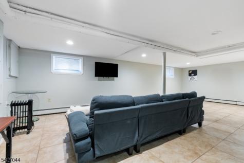15 Victor Place Irvington NJ 07111