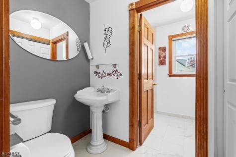 42 Lake Boulevard Aberdeen NJ 07747