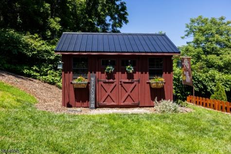 10 Dixon Road Franklin NJ 07416