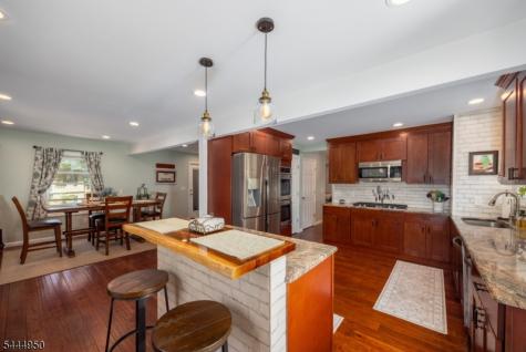 10 Dixon Road Franklin NJ 07416