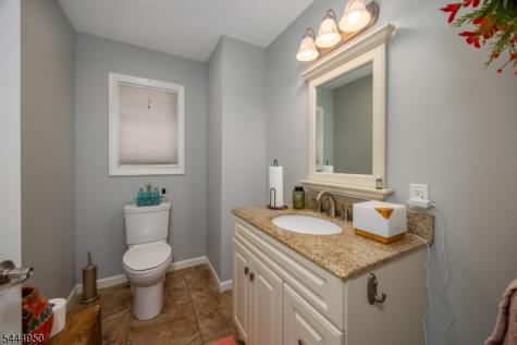 10 Dixon Road Franklin NJ 07416