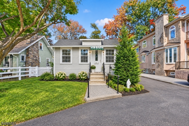 32 N Shore Road Denville NJ 07834