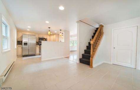 32 E Shore Trail Hardyston NJ 07460