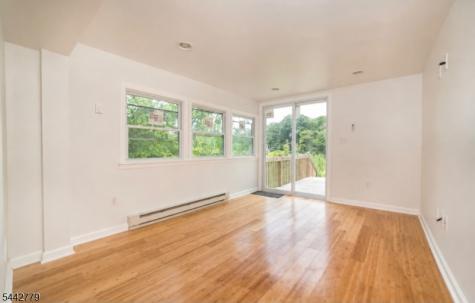 32 E Shore Trail Hardyston NJ 07460