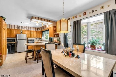 221 Ohio Avenue Pohatcong NJ 08865