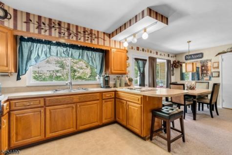221 Ohio Avenue Pohatcong NJ 08865