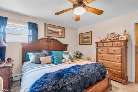 221 Ohio Avenue Pohatcong NJ 08865