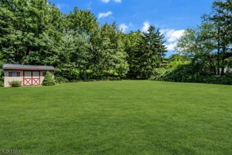 221 Ohio Avenue Pohatcong NJ 08865