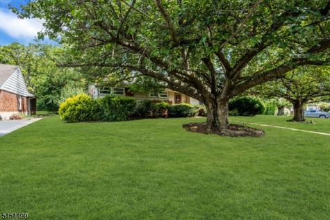 221 Ohio Avenue Pohatcong NJ 08865