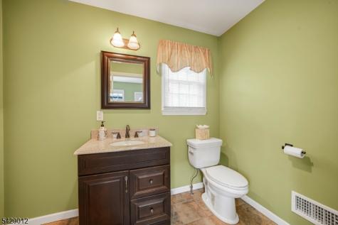 30 Oakley Way Wayne NJ 07470