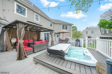 30 Oakley Way Wayne NJ 07470