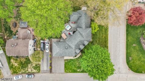 30 Oakley Way Wayne NJ 07470