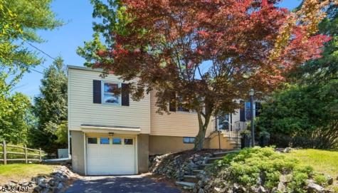 74 Minnehaha Boulevard Oakland NJ 07436