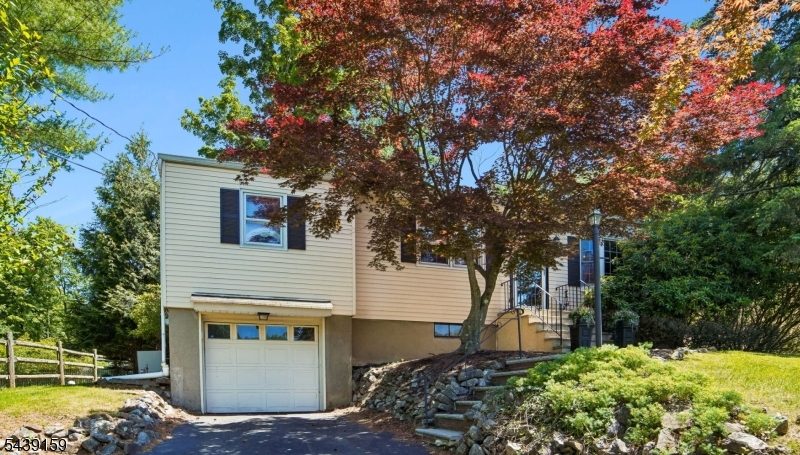 74 Minnehaha Boulevard Oakland NJ 07436