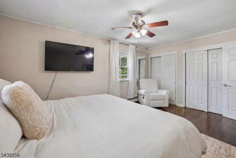 74 Minnehaha Boulevard Oakland NJ 07436
