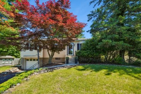 74 Minnehaha Boulevard Oakland NJ 07436