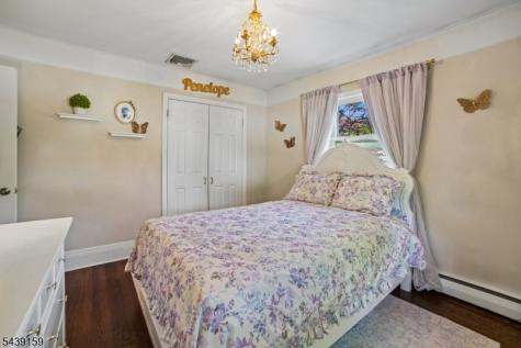 74 Minnehaha Boulevard Oakland NJ 07436