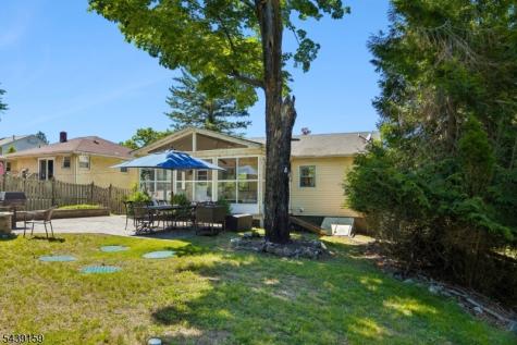 74 Minnehaha Boulevard Oakland NJ 07436
