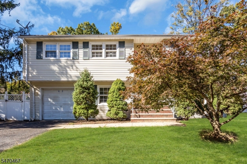 26 Nancy Lane Piscataway NJ 08854