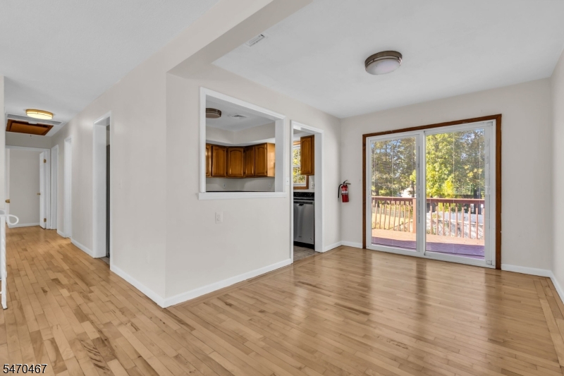 26 Nancy Lane Piscataway NJ 08854