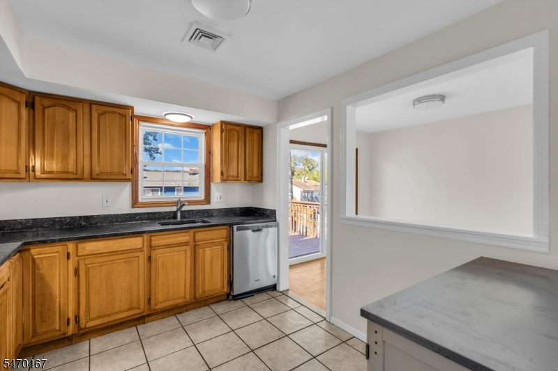 26 Nancy Lane Piscataway NJ 08854