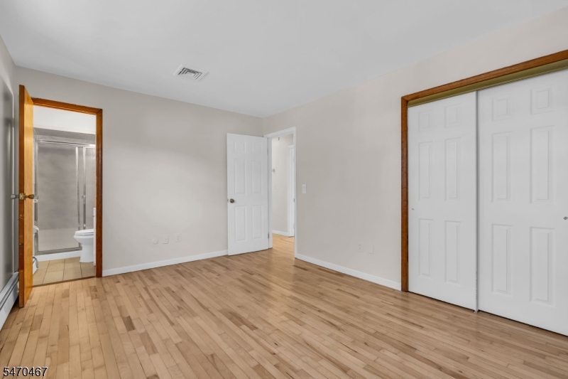 26 Nancy Lane Piscataway NJ 08854