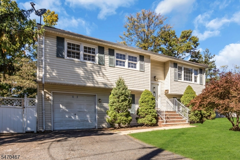 26 Nancy Lane Piscataway NJ 08854