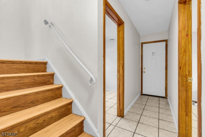 26 Nancy Lane Piscataway NJ 08854