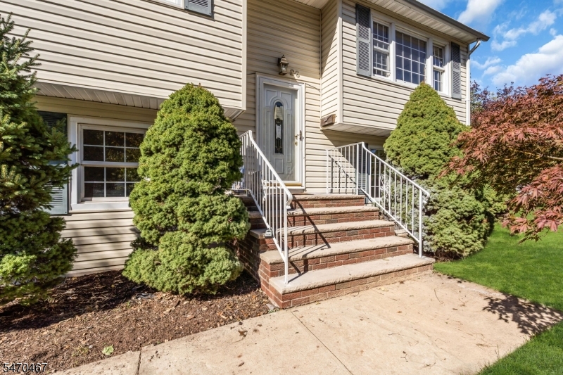 26 Nancy Lane Piscataway NJ 08854