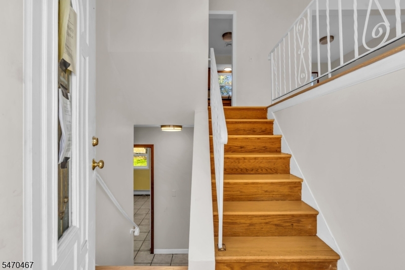 26 Nancy Lane Piscataway NJ 08854