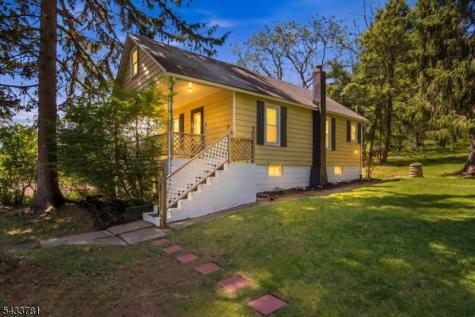 288 Belvidere Avenue Oxford NJ 07863