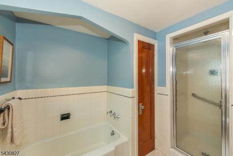 384 Essex Avenue Bloomfield NJ 07003