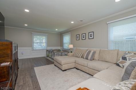 60 Midvale Lane Willingboro NJ 08046