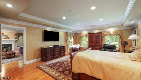 23 Charlotte Hill Drive Bernardsville NJ 07924
