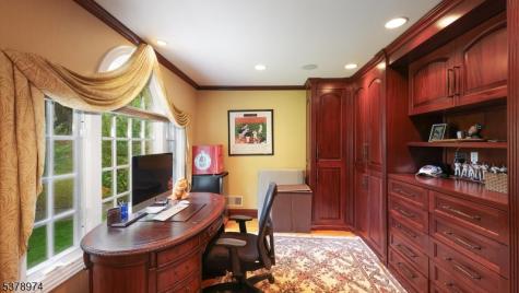 23 Charlotte Hill Drive Bernardsville NJ 07924