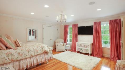 23 Charlotte Hill Drive Bernardsville NJ 07924