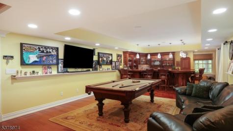23 Charlotte Hill Drive Bernardsville NJ 07924