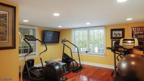 23 Charlotte Hill Drive Bernardsville NJ 07924