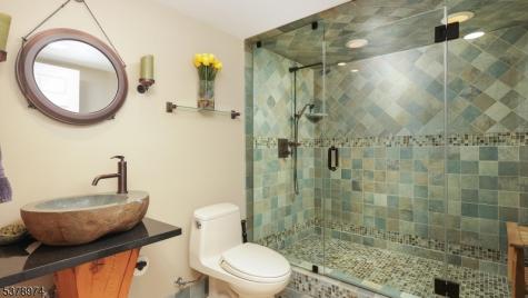 23 Charlotte Hill Drive Bernardsville NJ 07924