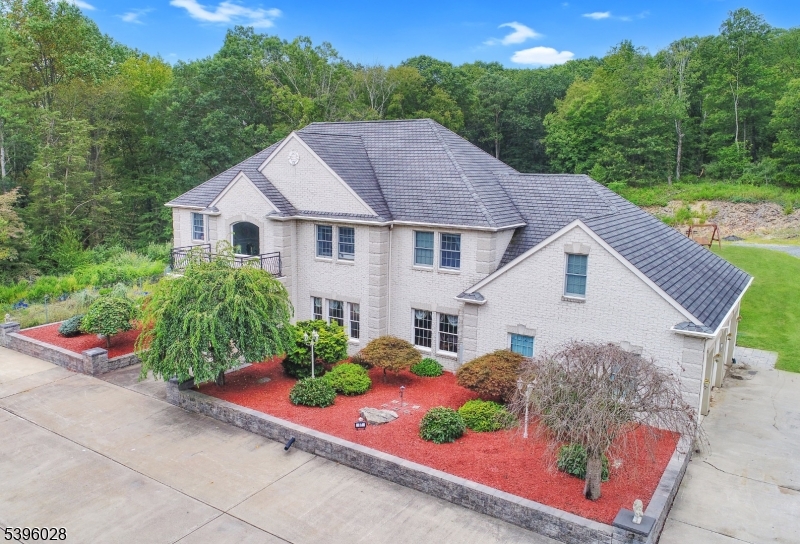 87 Walnut Valley Road Blairstown NJ 07832