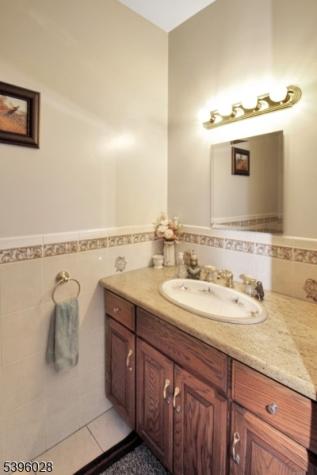 87 Walnut Valley Road Blairstown NJ 07832