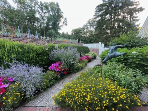 85 Mosle Road Peapack Gladstone NJ 07934