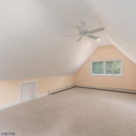 526 County Road 579 Raritan NJ 08551