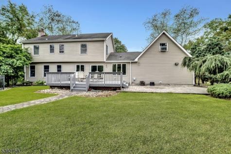 526 County Road 579 Raritan NJ 08551